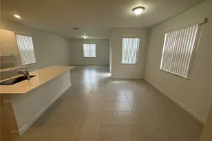 2382 NW 131st Cir, Miami, FL 33167 - Photo 5