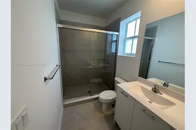 2382 NW 131st Cir, Miami, FL 33167 - Photo 15