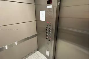 1700 NW N River Dr, Miami, FL 33125 - Photo 25