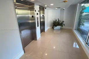 1700 NW N River Dr, Miami, FL 33125 - Photo 27