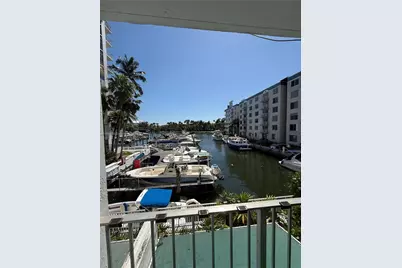 1700 NW N River Dr #201, Miami, FL 33125 - Photo 19