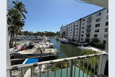 1700 NW N River Dr #201, Miami, FL 33125 - Photo 21