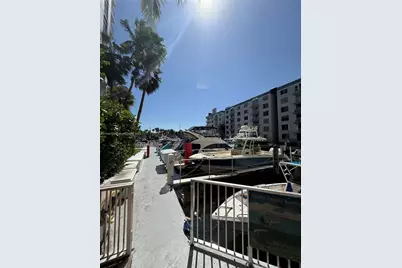 1700 NW N River Dr #201, Miami, FL 33125 - Photo 35