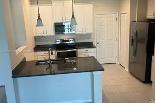 10734 Avery Park Dr, Riverview, FL 33578 - Photo 5