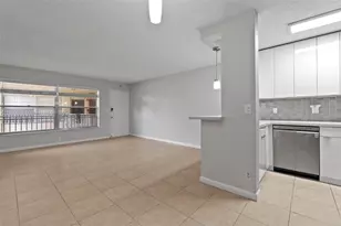 3586 N University Dr, Coral Springs, FL 33065 - Photo 7