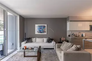 1300 Brickell Bay Dr, Miami, FL 33131 - Photo 3