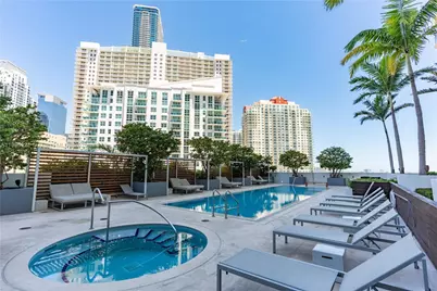 1300 Brickell Bay Dr #808, Miami, FL 33131 - Photo 37