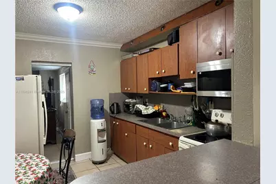 6121 Madison St, Hollywood, FL 33023 - Photo 7