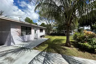 6121 Madison St, Hollywood, FL 33023 - Photo 3