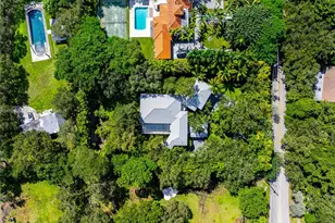 8923 Ludlam Rd, Pinecrest, FL 33156 - Photo 59