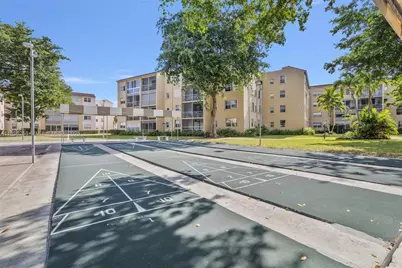 2861 Somerset Dr #203, Lauderdale Lakes, FL 33311 - Photo 7