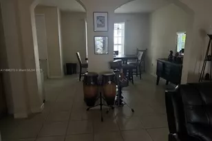 17135 SW 96th St, Miami, FL 33196 - Photo 7