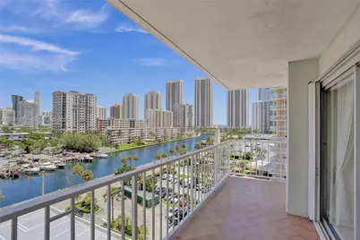 500 Bayview Dr #731, Sunny Isles Beach, FL 33160 - Photo 3