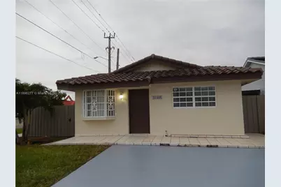 11400 NW 87th Ct, Hialeah Gardens, FL 33018 - Photo 1