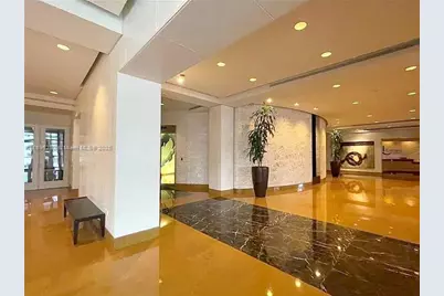 801 Brickell Key Blvd #1901, Miami, FL 33131 - Photo 11