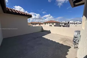 8200 NW 43rd St, Doral, FL 33166 - Photo 11