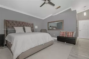 19190 NW 24th Pl, Pembroke Pines, FL 33029 - Photo 21