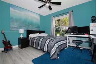 19190 NW 24th Pl, Pembroke Pines, FL 33029 - Photo 29
