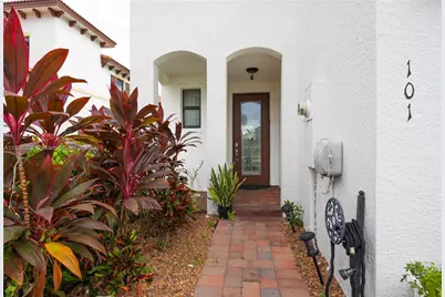 15831 Portofino Springs #101, Fort Myers, FL 33908 - Photo 3