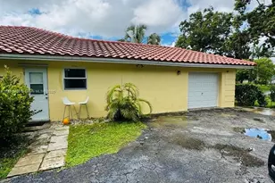 3405 NW 82nd Ave, Coral Springs, FL 33065 - Photo 5