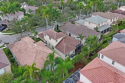 1725 Winterberry Ln #1725, Weston, FL 33327 - Photo 67