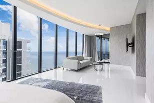 18555 Collins Ave, Sunny Isles Beach, FL 33160 - Photo 15
