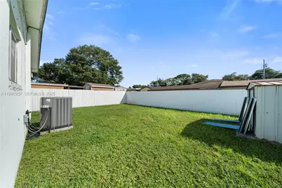 2100 NW 154th St, Miami Gardens, FL 33054 - Photo 19