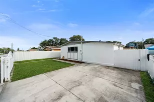 2100 NW 154th St, Miami Gardens, FL 33054 - Photo 17