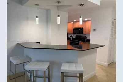 6917 Collins Ave #1422, Miami Beach, FL 33141 - Photo 5