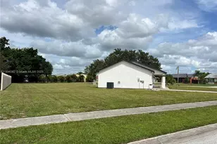 6191 Drucker Cir, Port Charlotte, FL 33981 - Photo 19