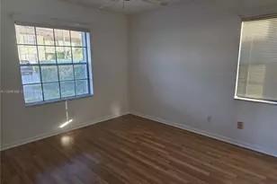 401 Pinecrest Cir, Jupiter, FL 33458 - Photo 3