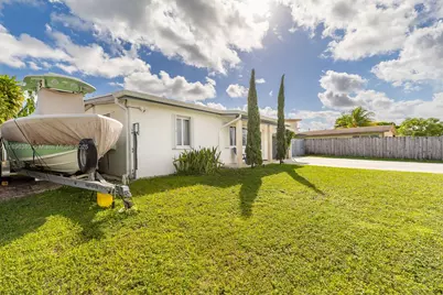 11460 SW 50th Ter, Miami, FL 33165 - Photo 5