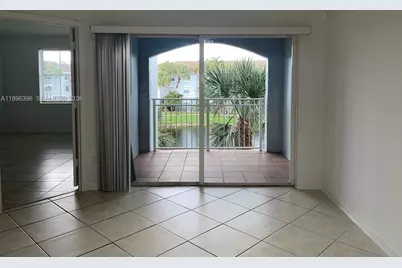 9645 NW 1st Ct #1-305, Pembroke Pines, FL 33024 - Photo 29