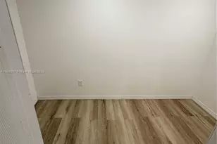 19121 NW 34th Ct, Miami Gardens, FL 33056 - Photo 5