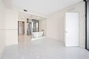 700 NE 24th St, Miami, FL 33137 - Photo 15