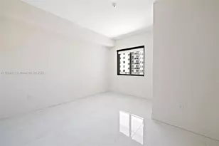 700 NE 24th St, Miami, FL 33137 - Photo 21