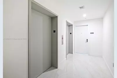 700 NE 24th St #702, Miami, FL 33137 - Photo 5