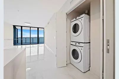 700 NE 24th St #702, Miami, FL 33137 - Photo 25