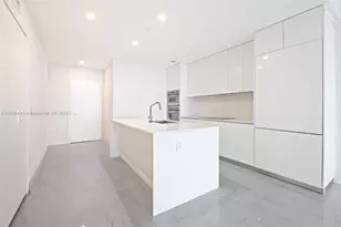 700 NE 24th St, Miami, FL 33137 - Photo 13