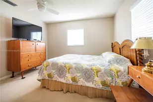 8544 N Campanelli Blvd, Plantation, FL 33322 - Photo 17