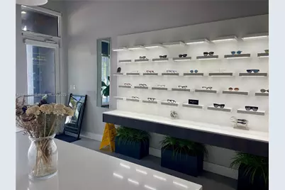 536 SW 12th Ave, Miami, FL 33130 - Photo 3