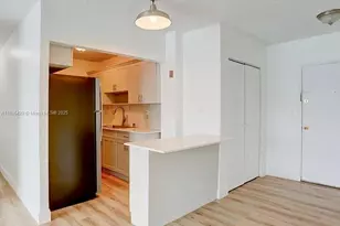 5501 NW 7th St, Miami, FL 33126 - Photo 11