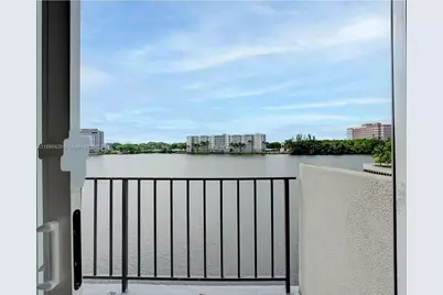 5501 NW 7th St #E408, Miami, FL 33126 - Photo 23