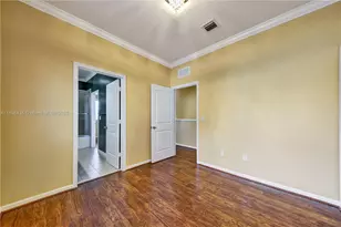 346 NE 47th Pl, Deerfield Beach, FL 33064 - Photo 19