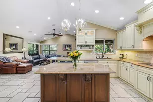 10101 SW 5th St, Plantation, FL 33324 - Photo 13