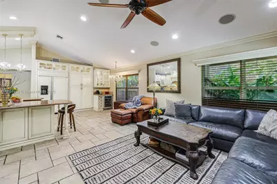 10101 SW 5th St, Plantation, FL 33324 - Photo 25