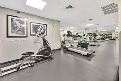 111 E Flagler St #708, Miami, FL 33131 - Photo 9