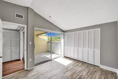 8401 W Sample Rd #20, Coral Springs, FL 33065 - Photo 31