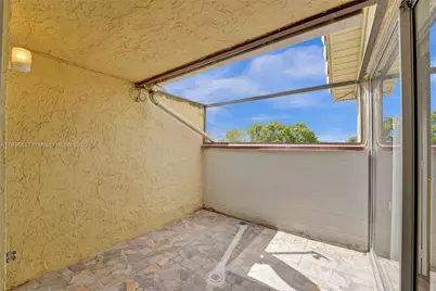 8401 W Sample Rd #20, Coral Springs, FL 33065 - Photo 35