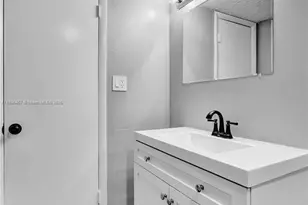 8401 W Sample Rd, Coral Springs, FL 33065 - Photo 51